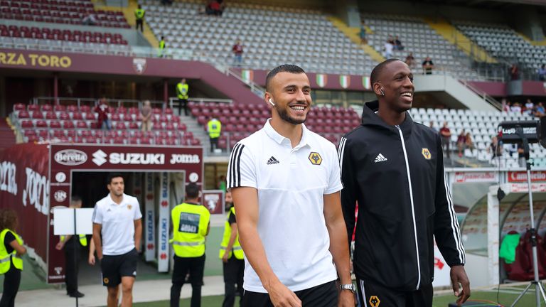 Wolves continue their Europa League campaign with the visit of Braga on Thursday