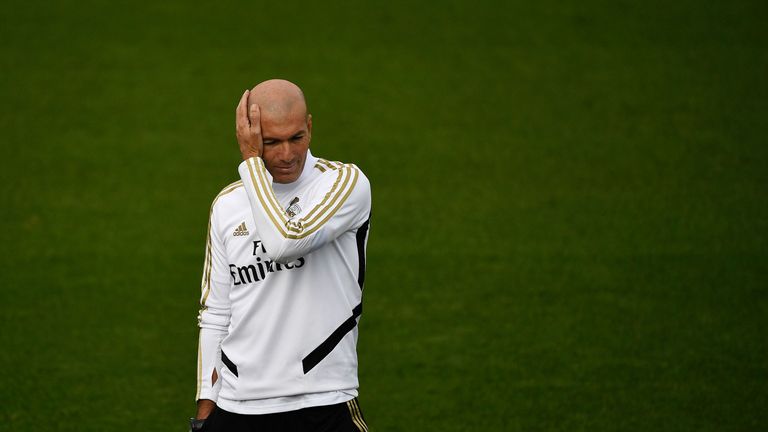 Zinedine Zidane takes Real Madrid training