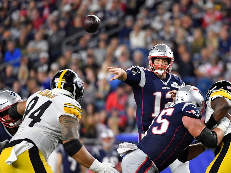 Tom Brady carves up Pittsburgh Steelers as New England Patriots