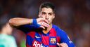 Suarez saves Barca, Ajax thrill