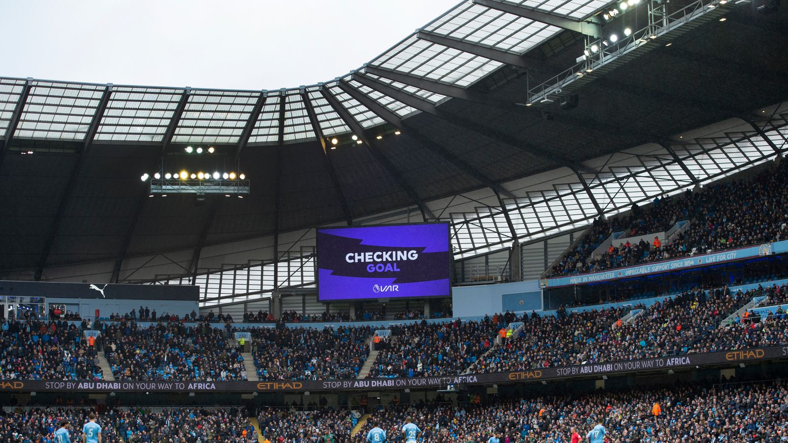Premier League referees in VAR talks on Thursday