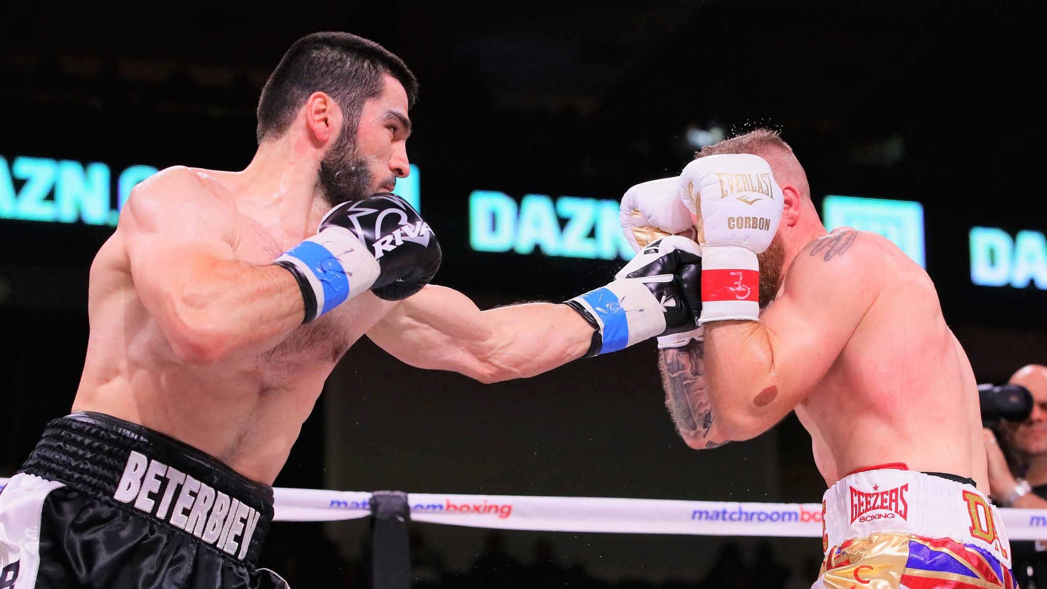 Artur Beterbiev Stops Oleksandr Gvozdyk In World Light-heavyweight ...