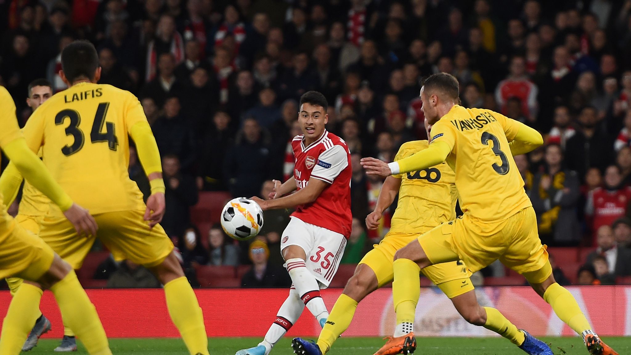 Arsenal 40 Standard Liege Gabriel Martinelli scores twice in rout