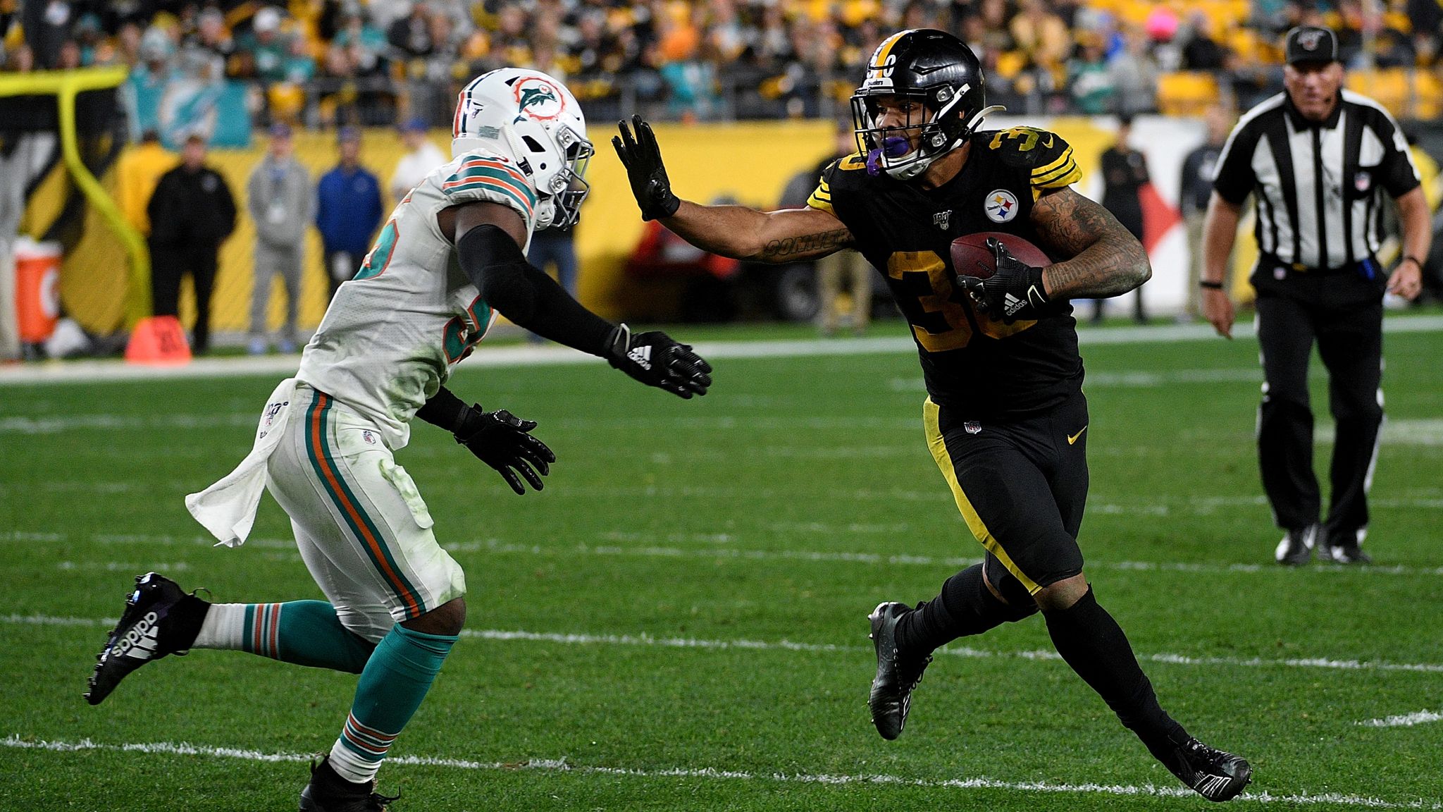 Steelers Overcome Slow Start, Drop Winless Dolphins 27-14