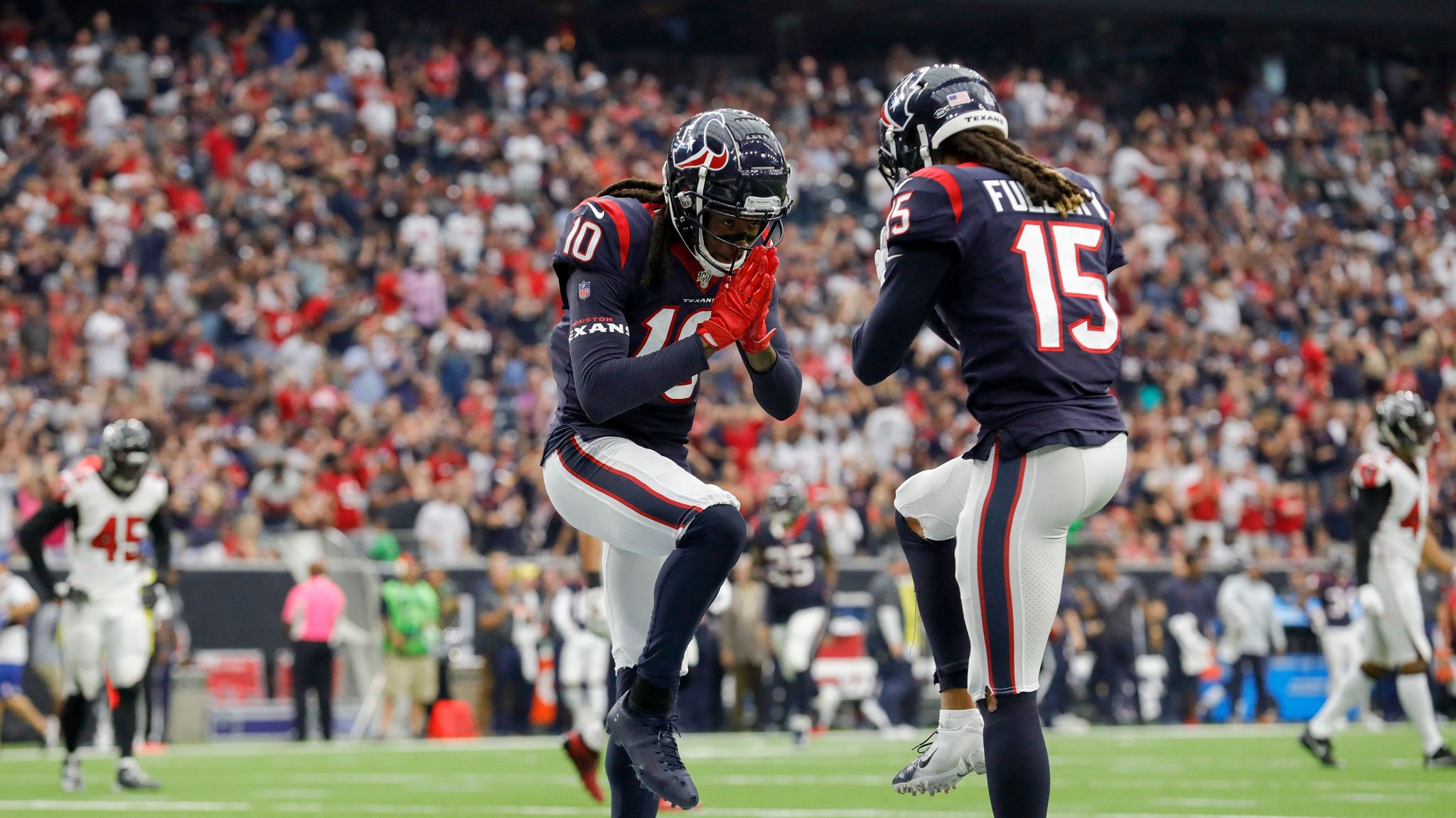 Watson throws 5 TDs, 3 to Fuller; Texans top Falcons 53-32