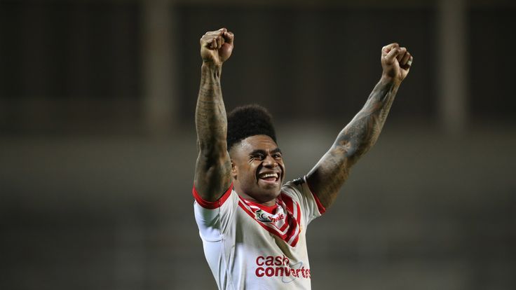 St Helens' Kevin Naiqama talks his St Helens teammates ahead of the Grand Final.