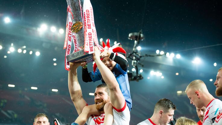 Picture by Allan McKenzie/SWpix.com - 12/10/2019 - Rugby League - Betfred Super League Grand Final - St Helens v Salford Red Devils - Old Trafford, Manchester, England - St Helens' Kyle Amor with the Betfred Super League Trophy.