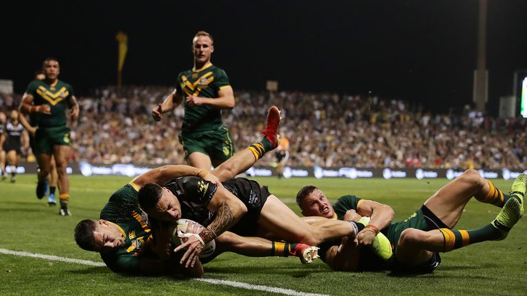 WOLLONGONG, AUSTRALIA - OCTOBER 25: Charnze Nicoll-Klokstad of New Zealand scores a try during the International Rugby League Test Match between the Australian Kangaroos and the New Zealand Kiwis at WIN Stadium on October 25, 2019 in Wollongong, Australia. (Photo by Mark Metcalfe/Getty Images)