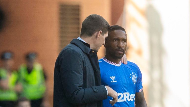 Steven Gerrard with Jermain Defoe