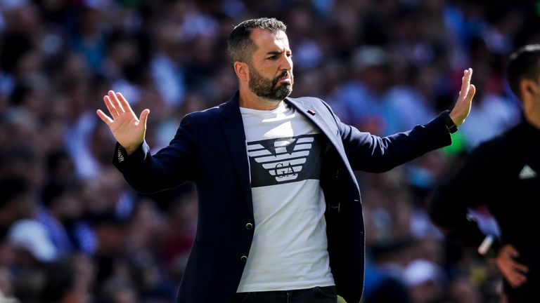 Granada head coach Diego Martinez