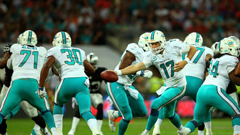 Ryan Tannehill threw two TDs in a Miami win