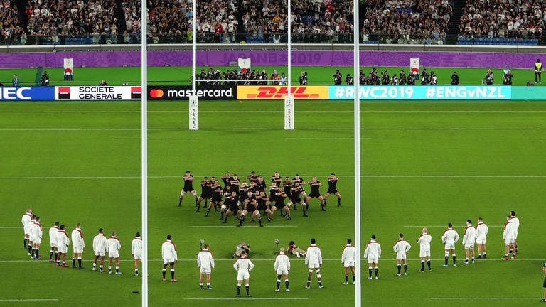 England vs New Zealand haka