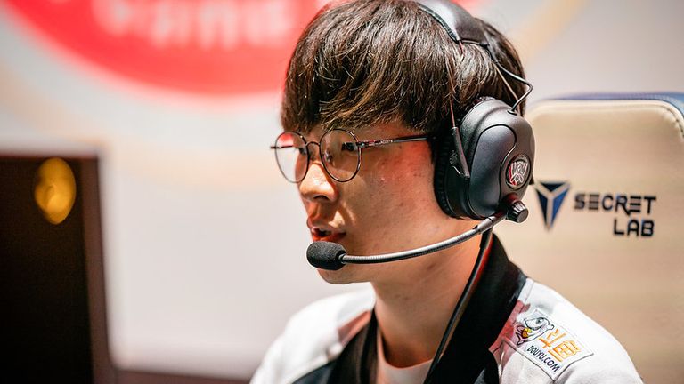 LoL worlds group stage day one round-up