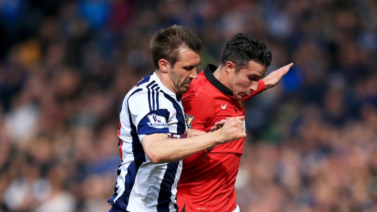 Gareth McAuley, Robin van Persie