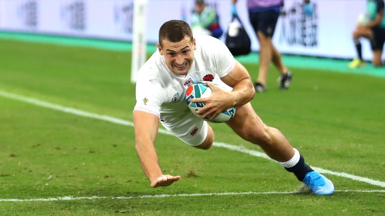 Jonny May scored two tries early on for England