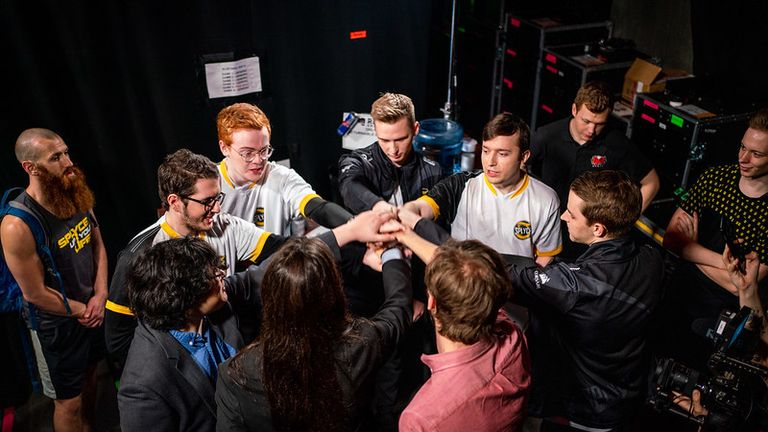 Splyce lost out to J Team, meaning they finished week one of groups 1-2 (Credit: Riot Games)