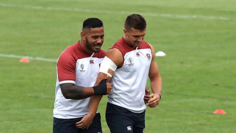 TOKYO, JAPAN - OCTOBER 08: Manu Tuilagi (L) jokes with team mate Henry Slade during the England training session held at the Fuchu Asahi Football Park on October 08, 2019 in Tokyo, Japan. (Photo by David Rogers/Getty Images)