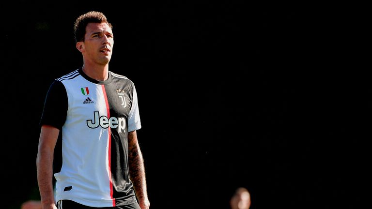 Juventus' Mario Mandzukic during the match against Juventus U19 at the Villar Perosa Stadium