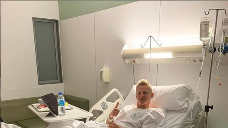 Oleksandr Zinchenko posted this update from his hospital bed in Barcelona: "On the way back" (Instagram: @zinchenko_96)