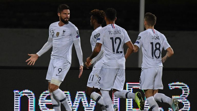 Olivier Giroud's penalty proved the difference for France against Iceland