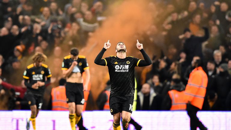 Patrick Cutrone celebrates his equalsier at Villa Park