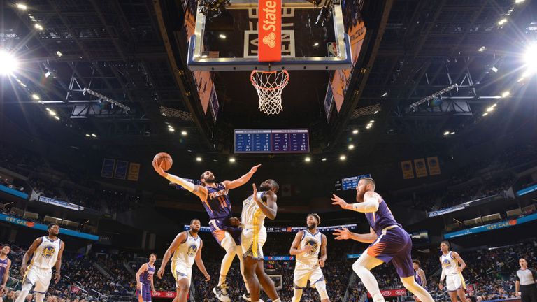 Ricky Rubio  of the Phoenix Suns shoots the ball against the Golden State Warriors