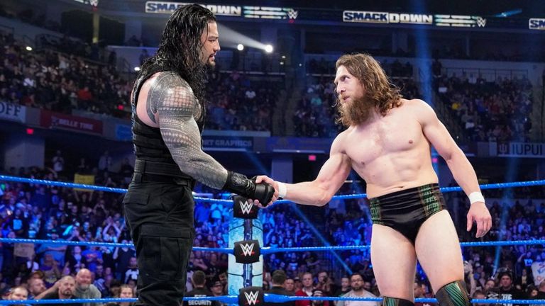 SmackDown: Bryan rescues Reigns