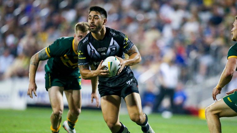 Shaun Johnson in possession. International Rugby League test match. Australia v New Zealand. WIN Stadium, Sydney, Australia. Friday 25 October 2019. Copyright Photo: David Neilson / www.photosport.nz