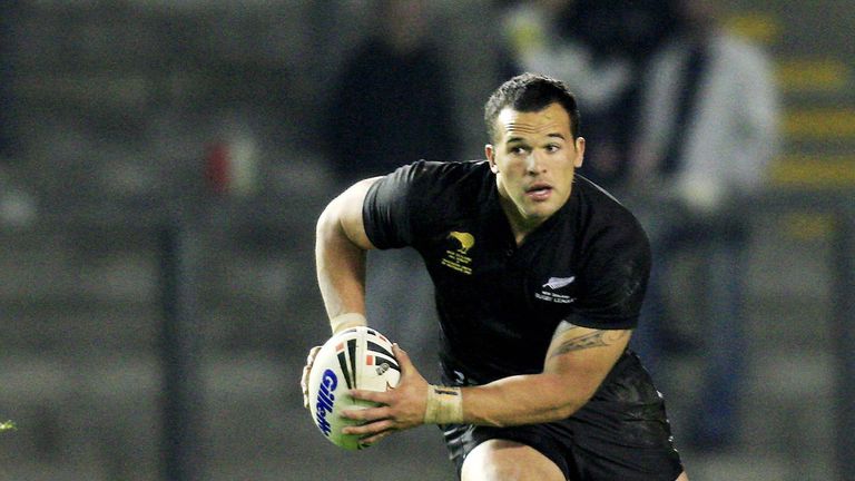 Pix: Chris Mangnall/SWpix.com, Rugby League, Centenary International. 20/10/07. Northern Union v New Zealand All Golds @ Halliwell Jones Stadium ....picture copyright>>simon wilkinson>>07811267 706>>....New Zealand's Steve Price