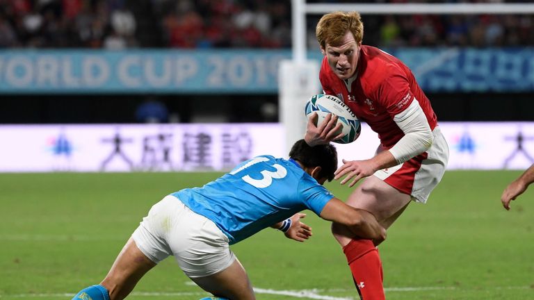 Rhys Patchell attacking for Wales against Uruguay