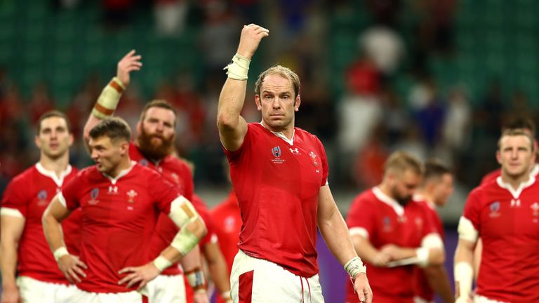 Wales celebrate their nail-biting and thrilling win over France