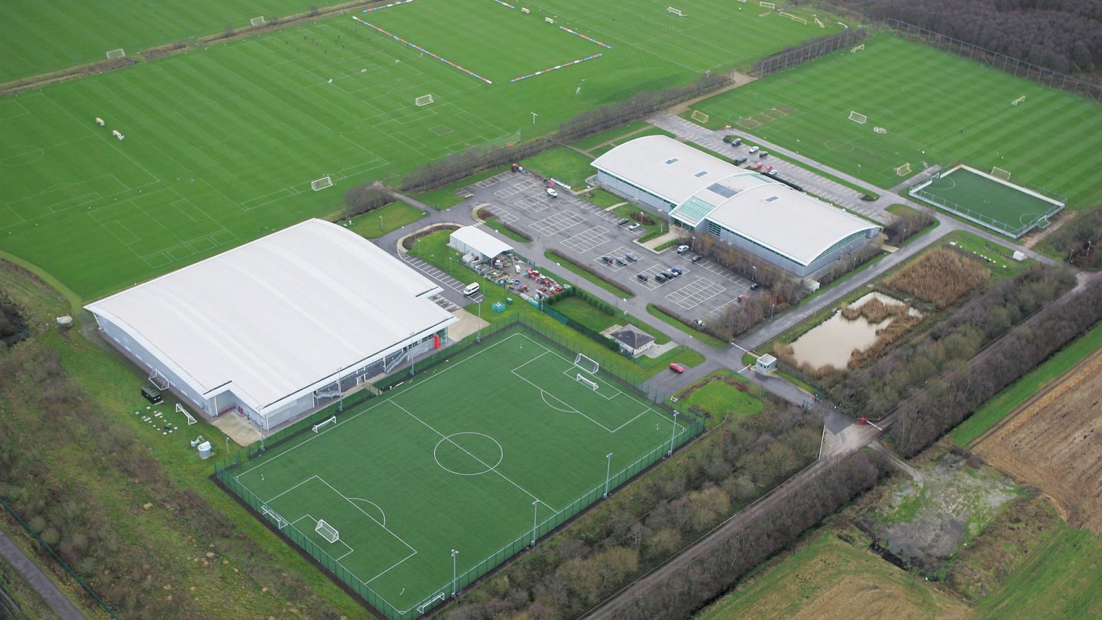 Manchester United looking into Old Trafford and Carrington revamp, says