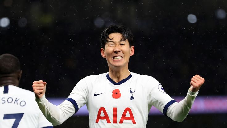 Tottenham Hotspur's Heung-Min Son celebrates after he scores the first goal of the game vs Sheffield United