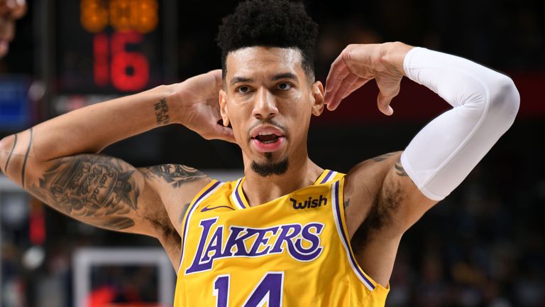 Danny Green in action during the Lakers' clash with the Mavericks