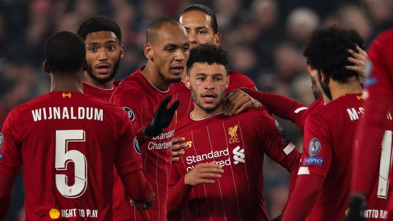 Alex Oxlade-Chamberlain anotó en los sucesivos juegos de la Liga de Campeones para el Liverpool el martes