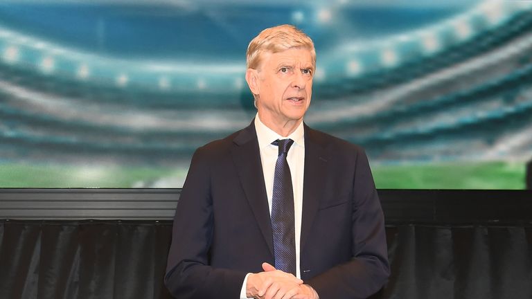 Arsene Wenger asiste a su primera reunión de IFAB desde que asumió un cargo de alto nivel en la FIFA