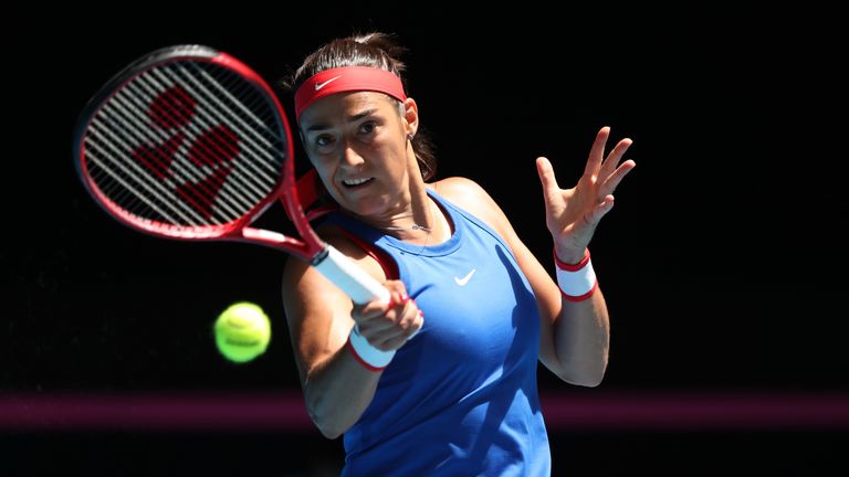 Caroline Garcia struggled against Ash Barty