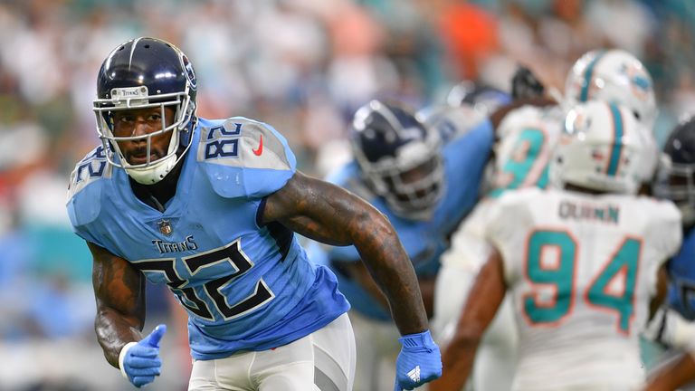 Delanie Walker of the Tennessee Titans