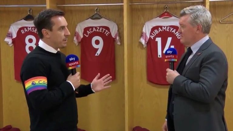Gary Neville and Geoff Shreeves, Rainbow Laces 2018, Arsenal