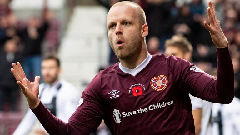 Hearts&#39; Steven Naismith celebrates his goal to make it 1-0 during the Ladbrokes Premiership match between Hearts and St Mirren, at Tynecastle Park