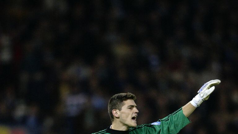 Iker Casillas helped Real Madrid beat Bayer Leverkusen in 2002