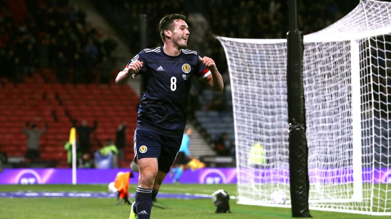 McGinn anotó tres goles en dos partidos para Escocia durante el descanso internacional