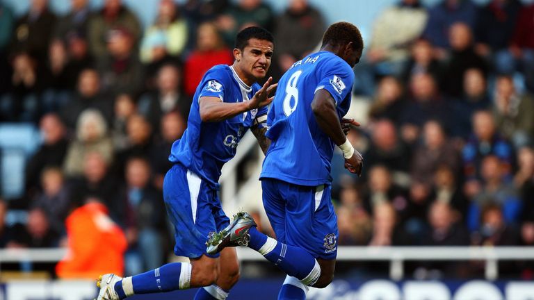 Louis Saha Tim Cahill Everton