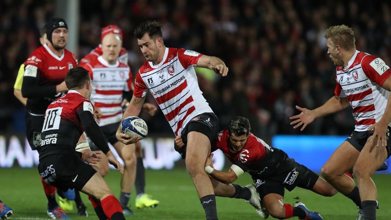 Mark Atkinson carries for Gloucester