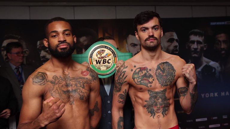 Mikey Sakyi vs Tyrone McKenna