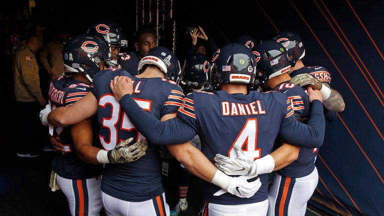 Chicago, Illinois, USA. 17th Sep, 2018. - Bears Quarterback #10 Mitchell  Trubisky in action during halftime at the NFL Game between the Seattle  Seahawks and Chicago Bears at Soldier Field in Chicago