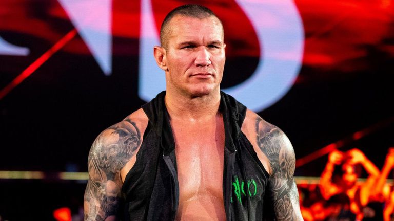 Randy Orton agrees new WWE deal