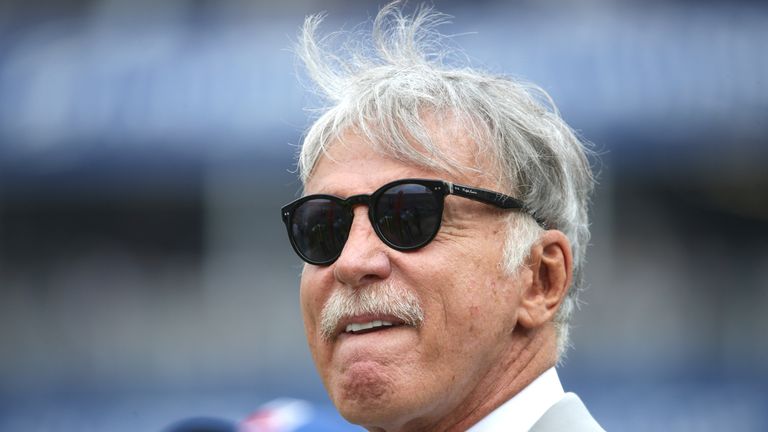 LOS ANGELES, CA - SEPTEMBER 17: Stan Kroenke at Los Angeles Memorial Coliseum on September 17, 2017 in Los Angeles, California. (Photo by Jeff Gross/Getty Images)