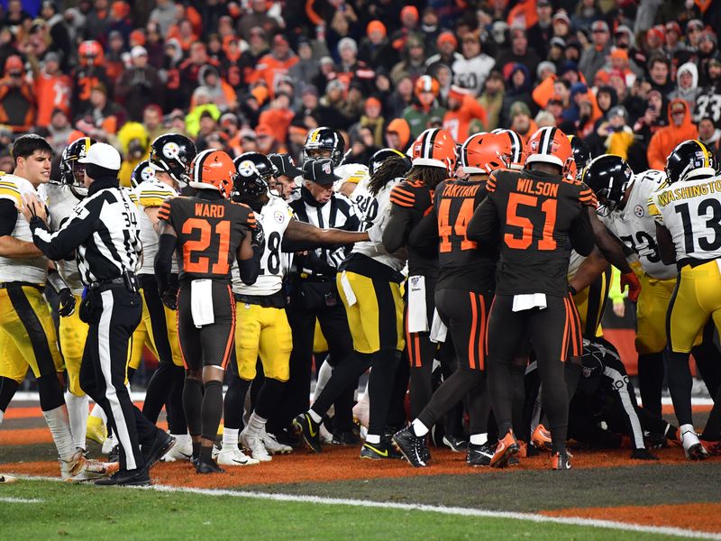 Browns Star Myles Garrett Suspended After Attacking Steelers