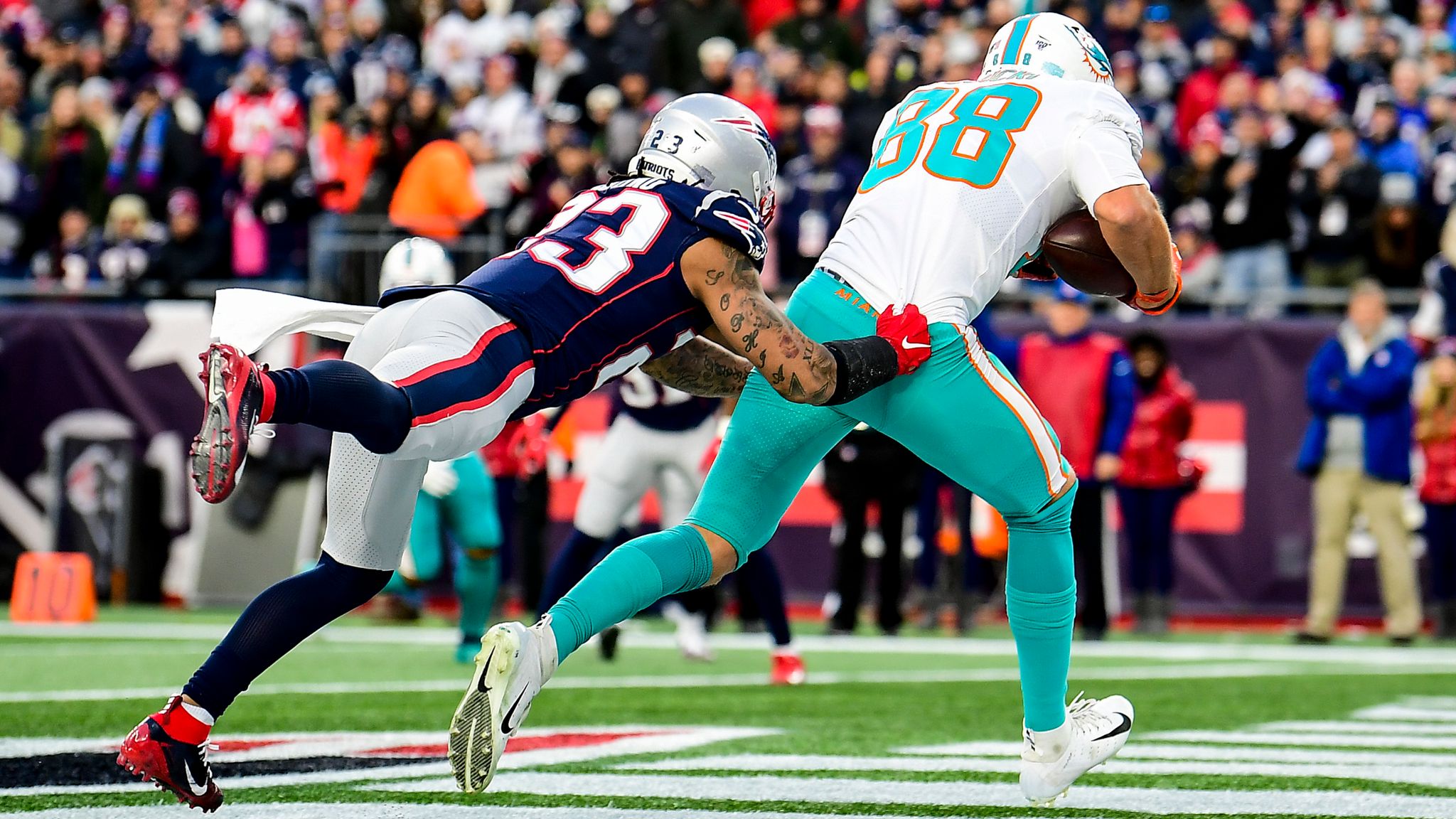 Miami Dolphins 24-17 New England Patriots: Hosts fall to 0-2 in